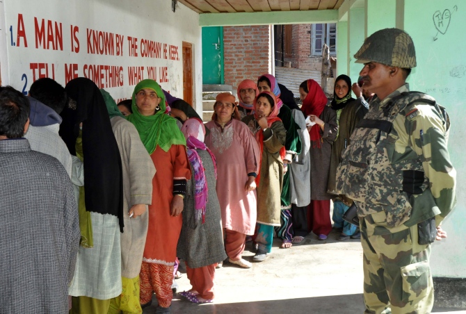 Voting starts for J&K's two Lok Sabha seats
