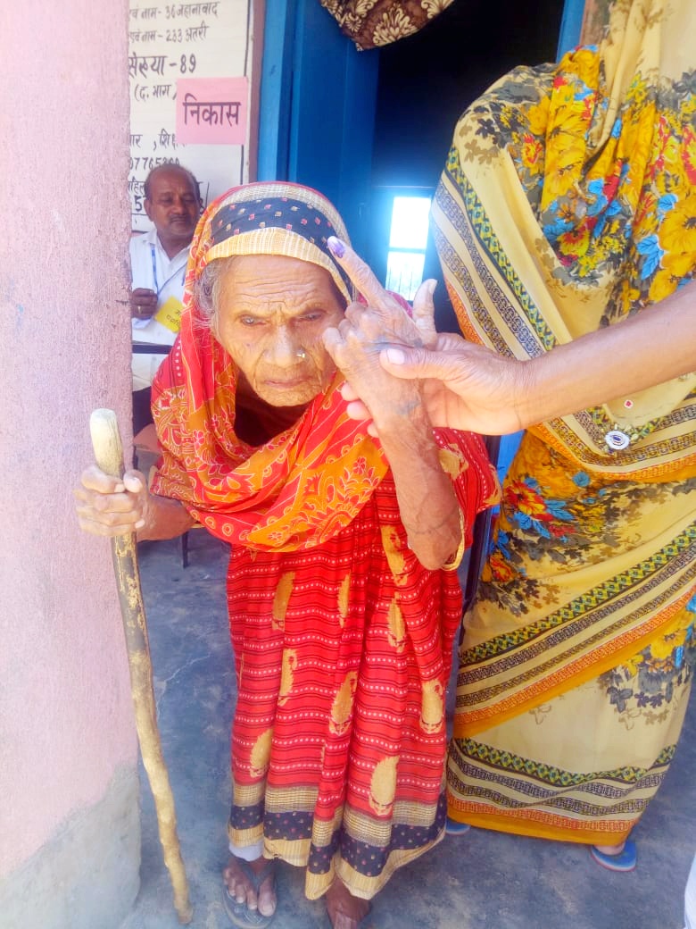 नई उमीदों को समेटे ख़त्म हुआ आखरी चरण का चुनाव...