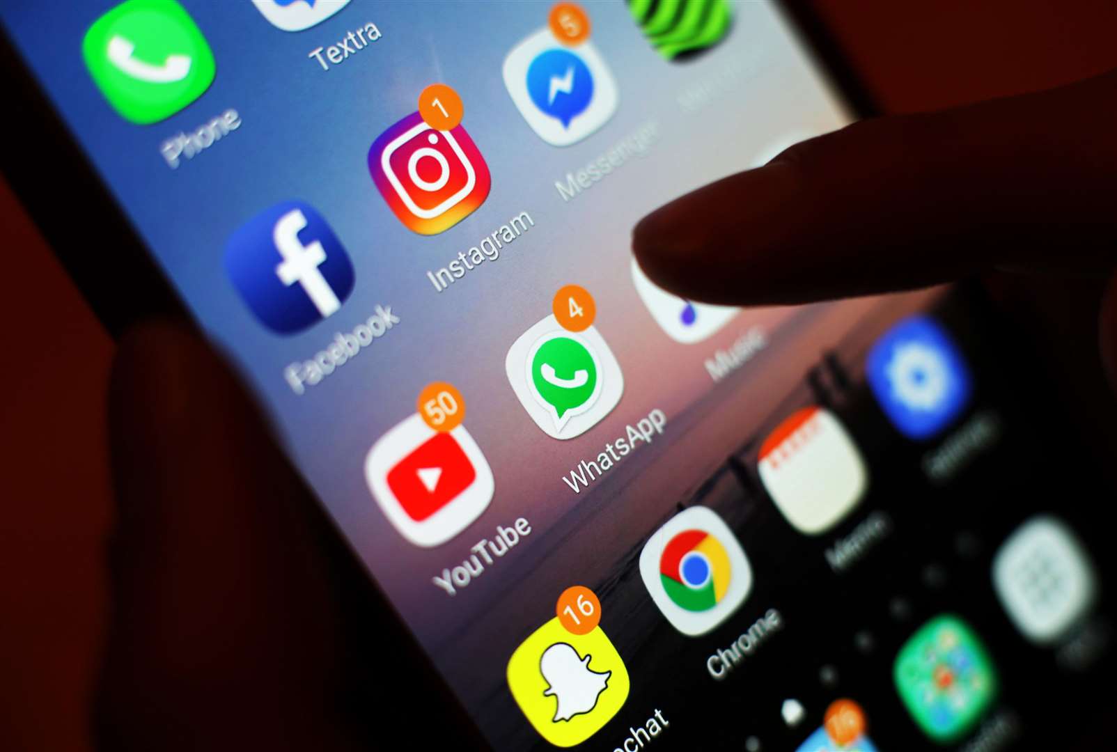 Gujrat’s Thakor community bans inter caste marriage and mobile phone for unmarried girls