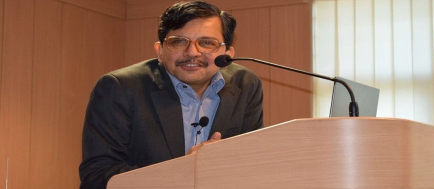 जस्टिस मुरलीधर के तबादले पर सियासी बवाल, मोदी सरकार की नीयत पर उठे सवाल