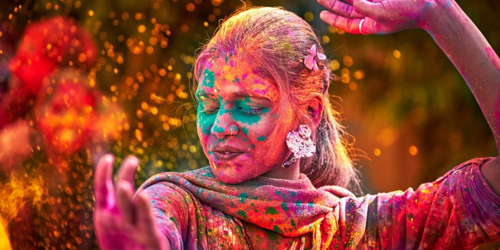 Holi, Brahmin cultural hegemony and Bahujan narratives