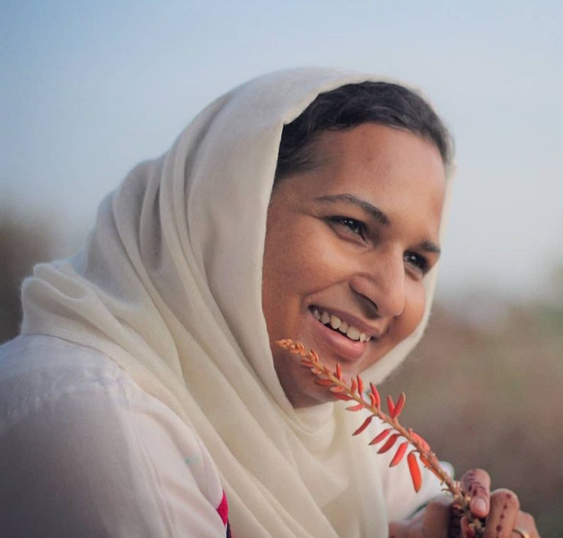 प्रेरणा : कोरोना से बखूबी लड़ रही है भारत की पहली ट्रांसजेंडर डॉक्टर अक्सा शेख़