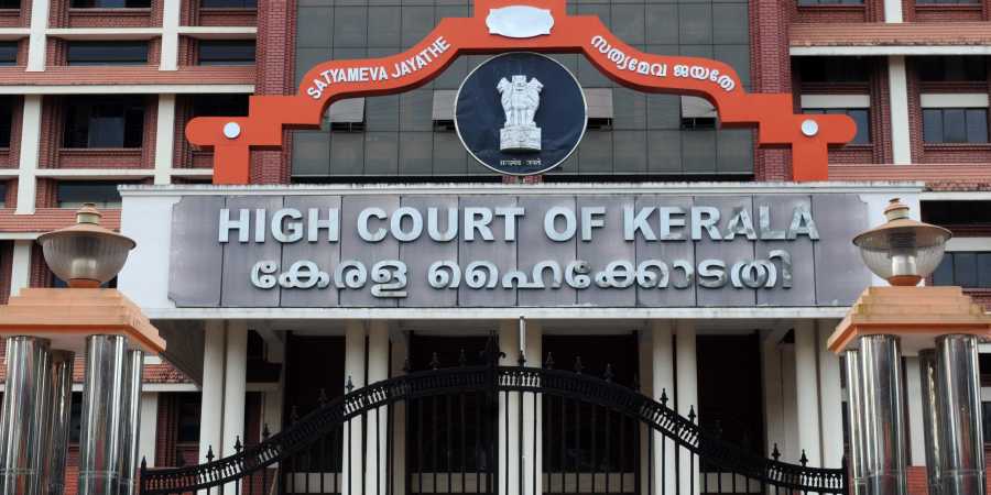 Kerala Muslims express unease at High Court quashing govt order allotting 80% minority scholarships to Muslims