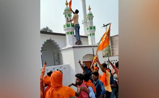 Hoisting of saffron flag on top of mosque in Bihar done to make Muslims feel emasculated: PUCL