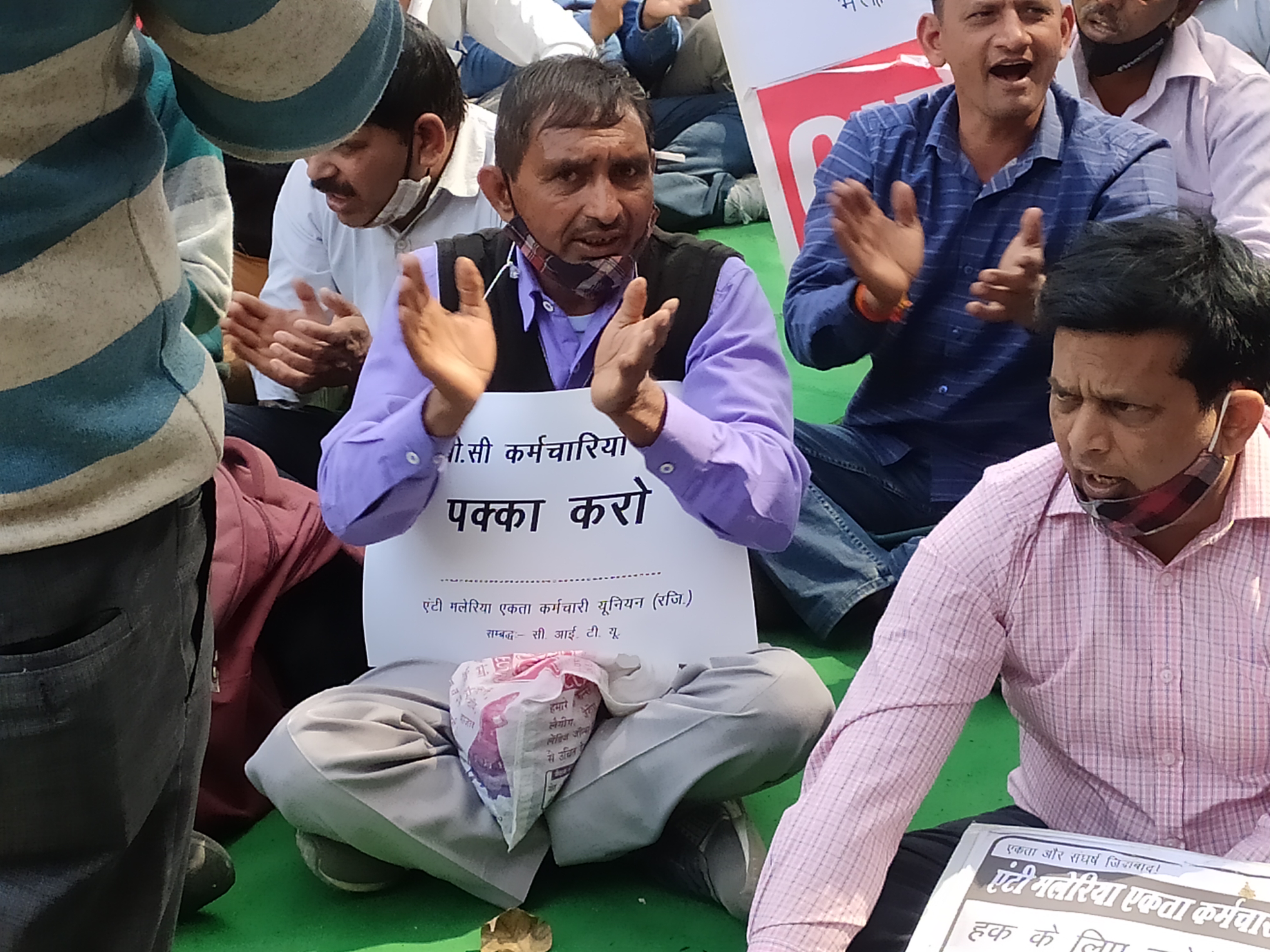 'No designation and delayed salaries': Hard lives of Delhi’s Dengue Breeding Checkers