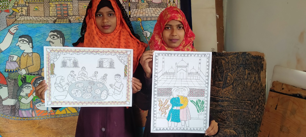 परंपरागत मधुबनी पेंटिंग में हुनर आज़मा रही मुस्लिम बालिकाएं