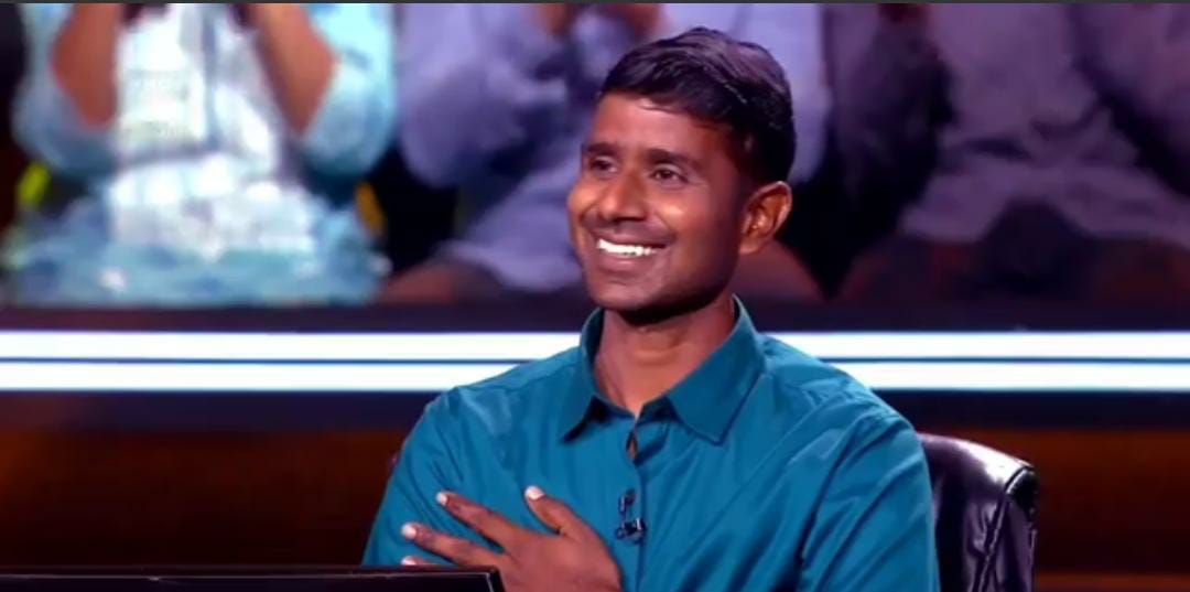 8 साल से बोरी ढोने की मजदूरी कर रहा था मोहसिन मंसूरी, अब केबीसी की हॉट सीट पर अमिताभ बच्चन से होगा मुक़ाबिल