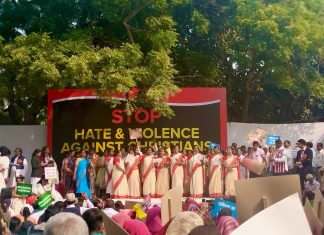 Christians hold mass protest at Jantar Mantar in Delhi against 'attacks on churches'