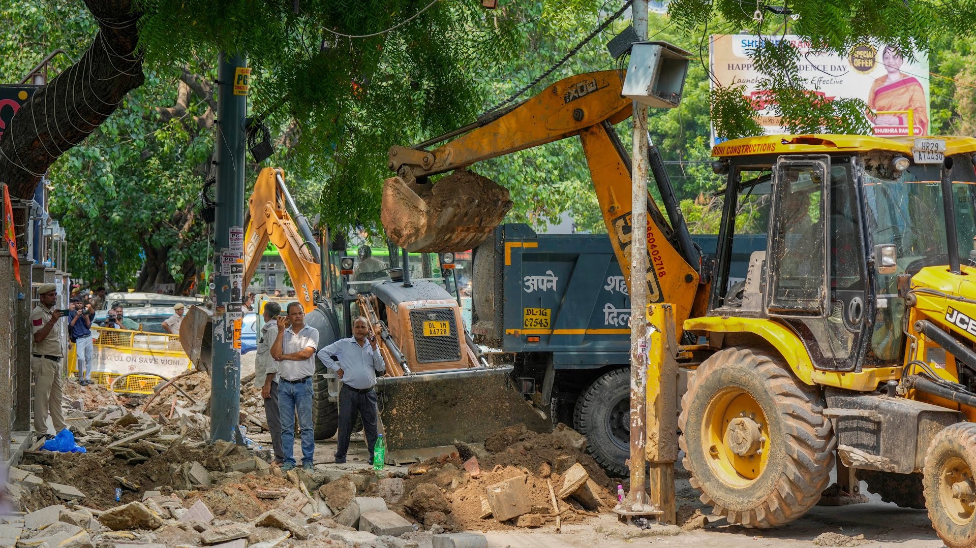 Bulldozer Action in Surat Under Scrutiny: Activists Allege Targeted Retribution After Communal Violence
